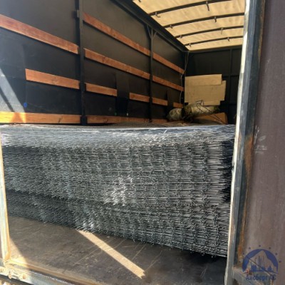 Сетка сварная оцинкованная в рулоне 50х50х3 мм ГОСТ 8478-81 купить в Казахстане