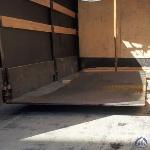 Лист рифленый стальной