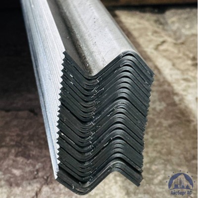 Профиль гнутый зетовый 40х32х2 мм 3сп ГОСТ 13229-78 купить в Казахстане