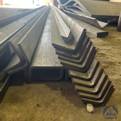 Уголок гнутый равнополочный 30х30х3 мм ст. 3сп / 3пс ГОСТ 19771-93 купить в Казахстане