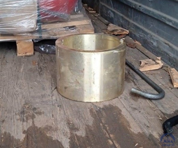 Втулка латунная 300 мм Л90