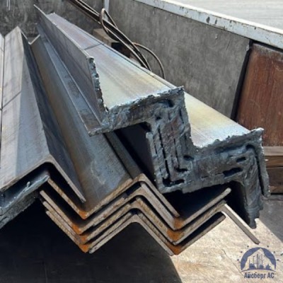 Уголок стальной равнополочный 125х125х8 мм С245 ГОСТ 8509-93 купить в Казахстане