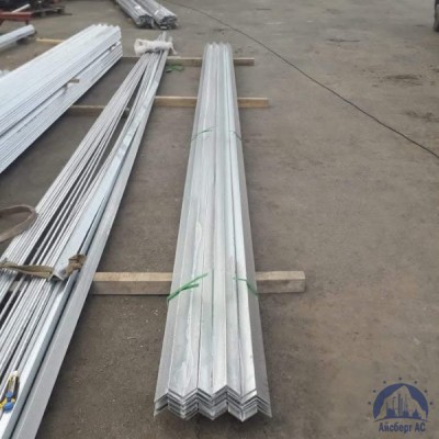 Уголок оцинкованный 140х140х10 мм ГОСТ 9.307-89 купить в Казахстане