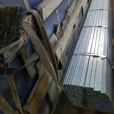 Труба нержавеющая профильная 60х30х1,5 мм шлифованная 08Х18Н10 купить в Казахстане