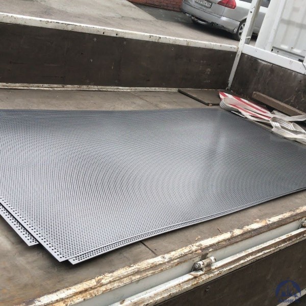 Лист перфорированный Qg 8,0-10,0 1,5х1000х2000 мм стальной