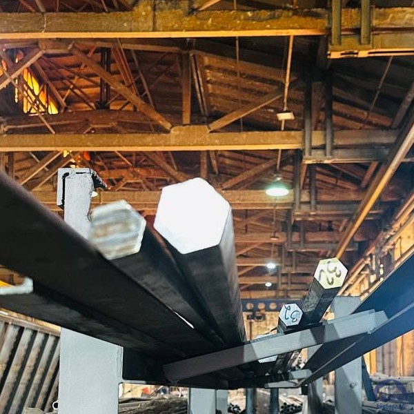 Шестигранник 60 мм сталь 09Г2С ГОСТ 2879-88