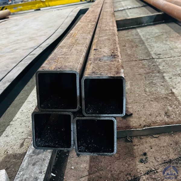 Труба профильная 100х100х3 мм ст 20