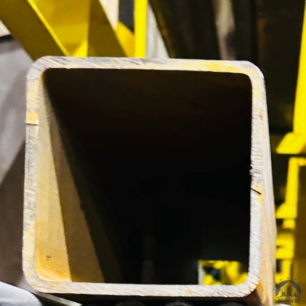 Труба профильная оцинкованная 80х80 мм сталь 10 ГОСТ 8639-82