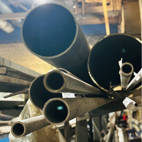 Труба 57х4 ст.10 ТУ 14-159-1128-2008