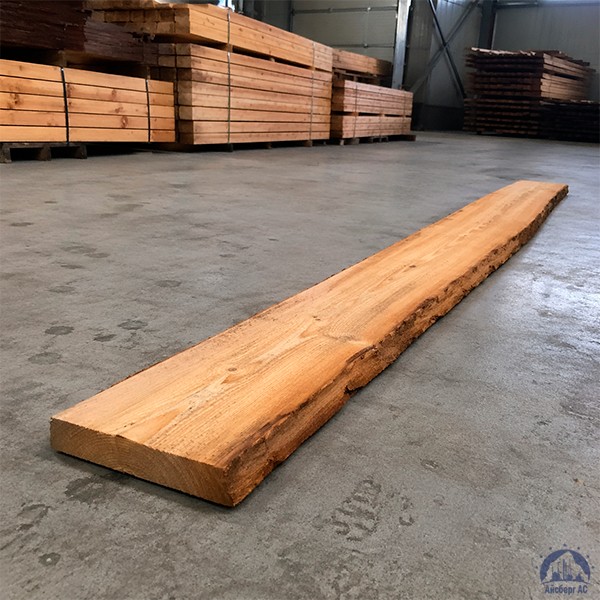 Доска необрезная 30х200 мм лиственница сорт 2