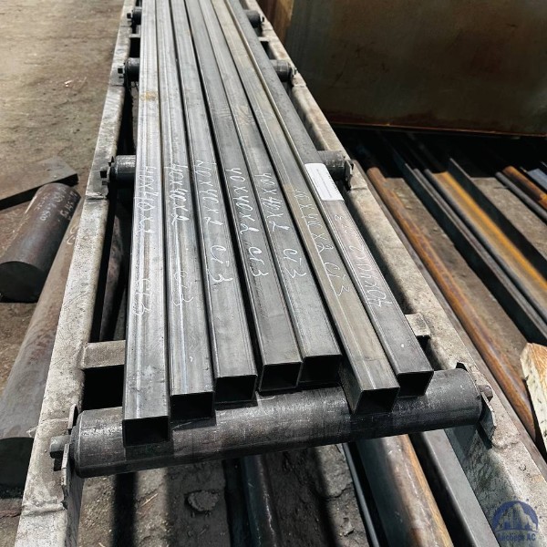 Труба профильная 40х40х2.5мм ст.20 L=6м