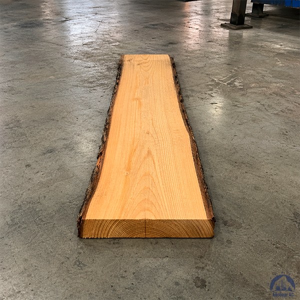 Доска необрезная 50х200 мм лиственница сорт 1