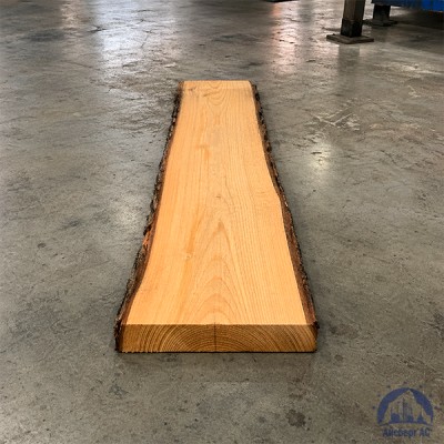 Доска необрезная 50х200 мм лиственница сорт 1 купить в Казахстане